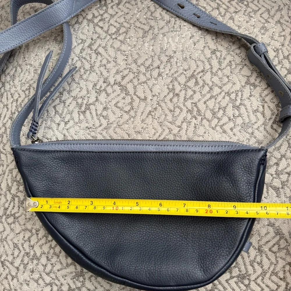 The Sak Tess Pebbled Leather Crescent Sling Bag - Indigo Block Navy Blue